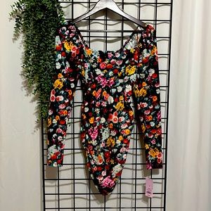 Nwt wild fable dress size small velvet feel flower print long sleeve cozy